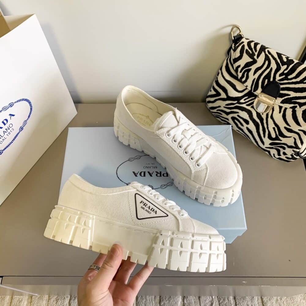 PRADA DOUBLE WHEEL RE NYLON GABARDINE SNEAKER WHITE 1E260M 3LFX F0009 F B050 - Image 2