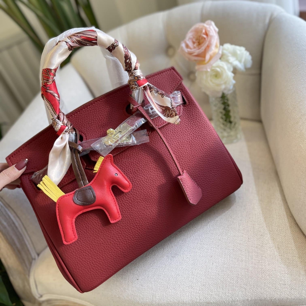 Alternative view of HERMES BIRKIN 35 TOGO LEATHER GOLD HARDWARE DARK RED 35CM