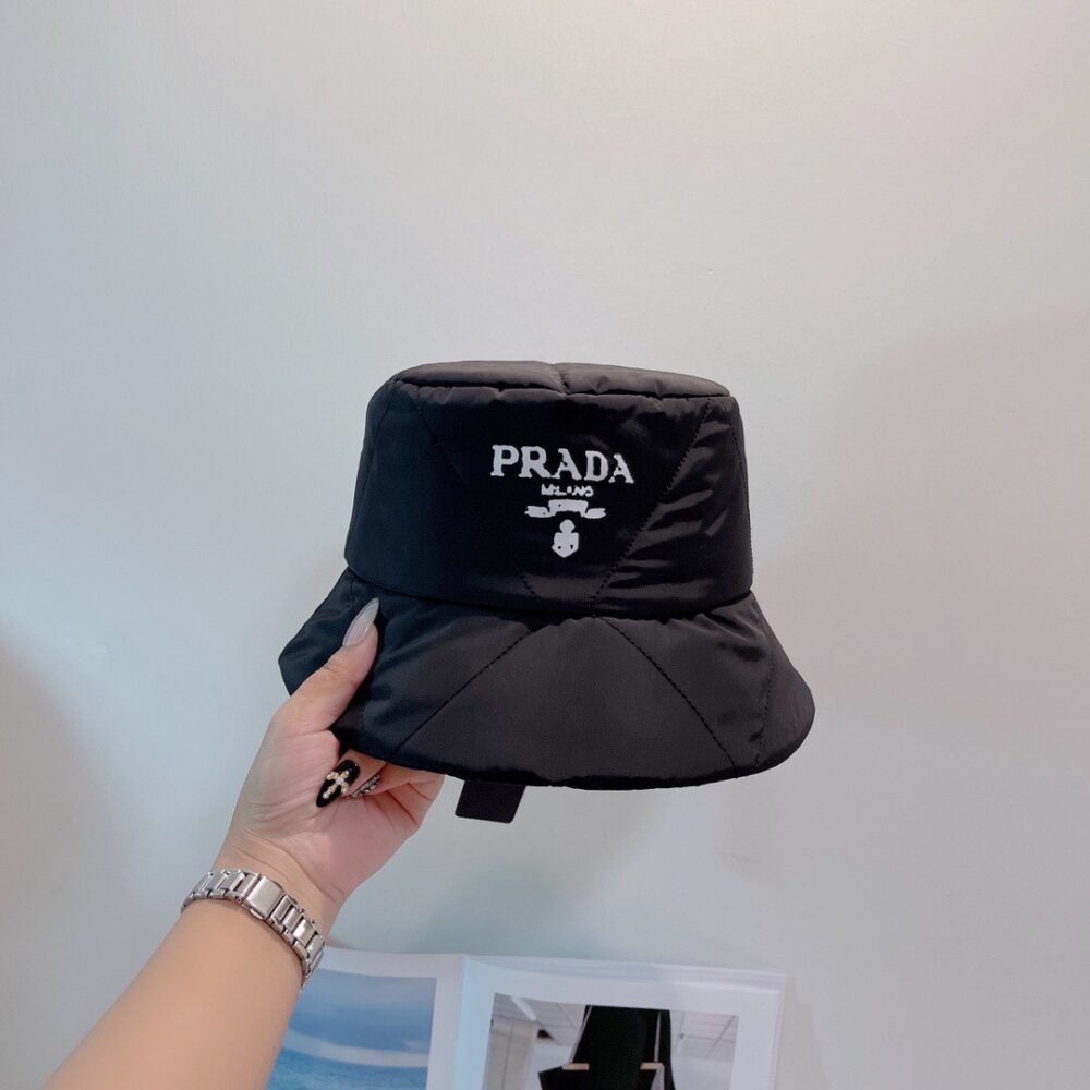 PRADA PADDED RENYLON BUCKET HAT BLACK - Image 3