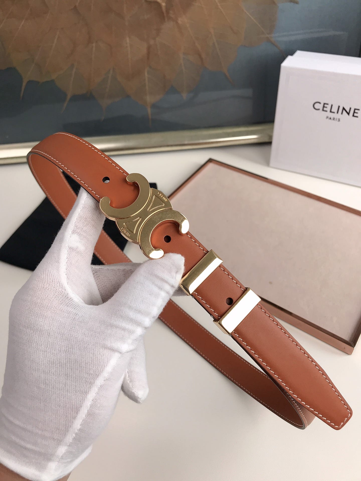 CELINE SMALL TRIOMPHE BROWN BELT IN NATUTAL CALFSKIN GOLD METAL - Image 6