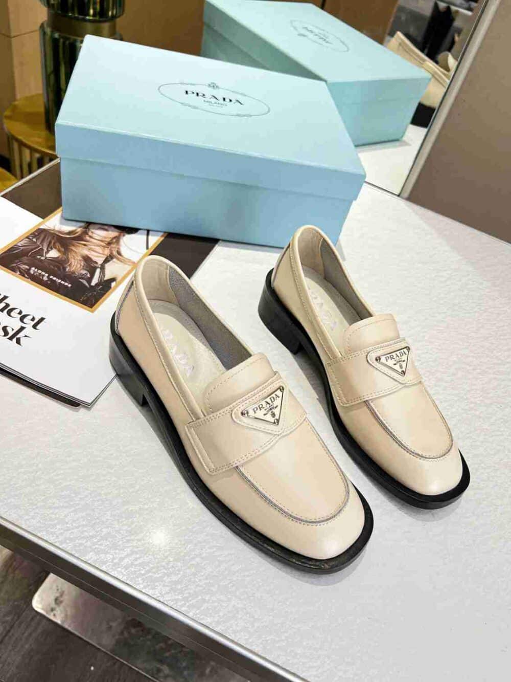 PRADA PATENT LEATHER LOAFERS NUDE - Image 3