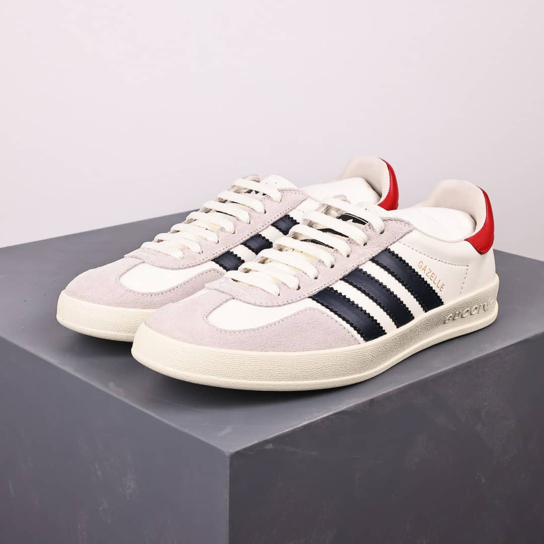 GUCCI x ADIDAS GAZELLE SNEAKER IN WHITE 707861 UTT10 9060 - Image 3
