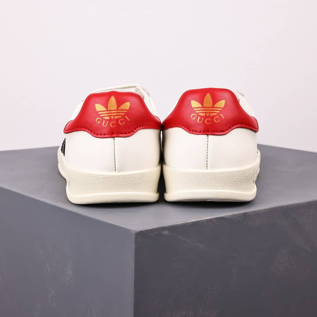 GUCCI x ADIDAS GAZELLE SNEAKER IN WHITE 707861 UTT10 9060 - Image 4