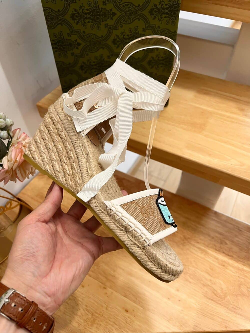GUCCI WOMEN'S GG ESPADRILLE WITH PATCH ‎737511 FABOR 9741 - Image 6