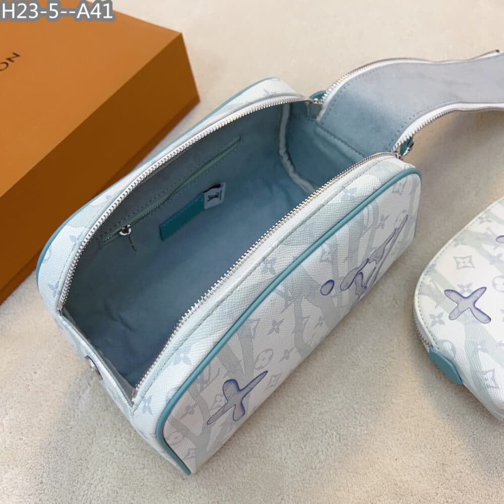LOUIS VUITTON DOPP KIT MONOGRAM 27CM - Image 10