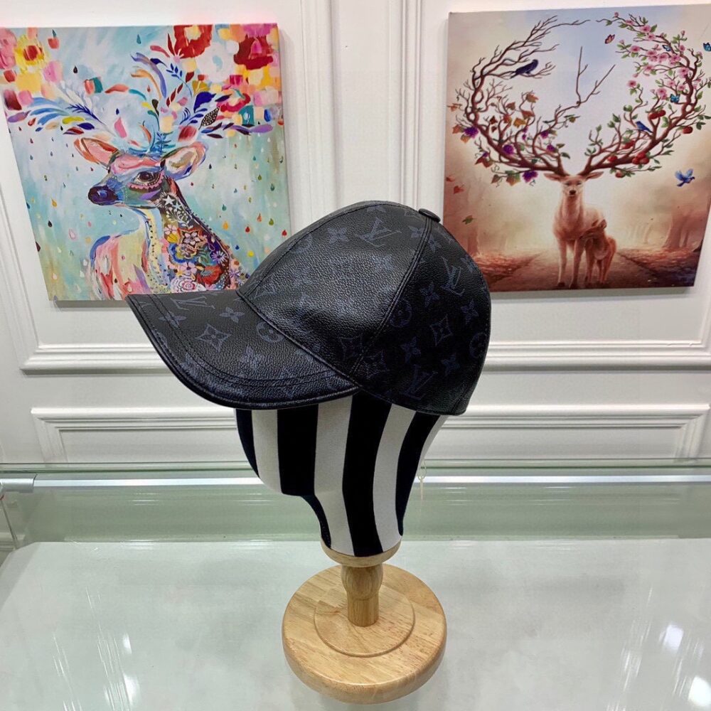 LOUIS VUITTON MONOGRAM COATED CANVAS CAP BLACK - Image 6
