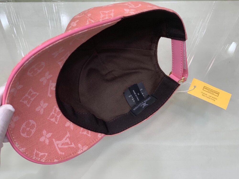 LOUIS VUITTON MNG ESSENTIAL CAP PINK - Image 8