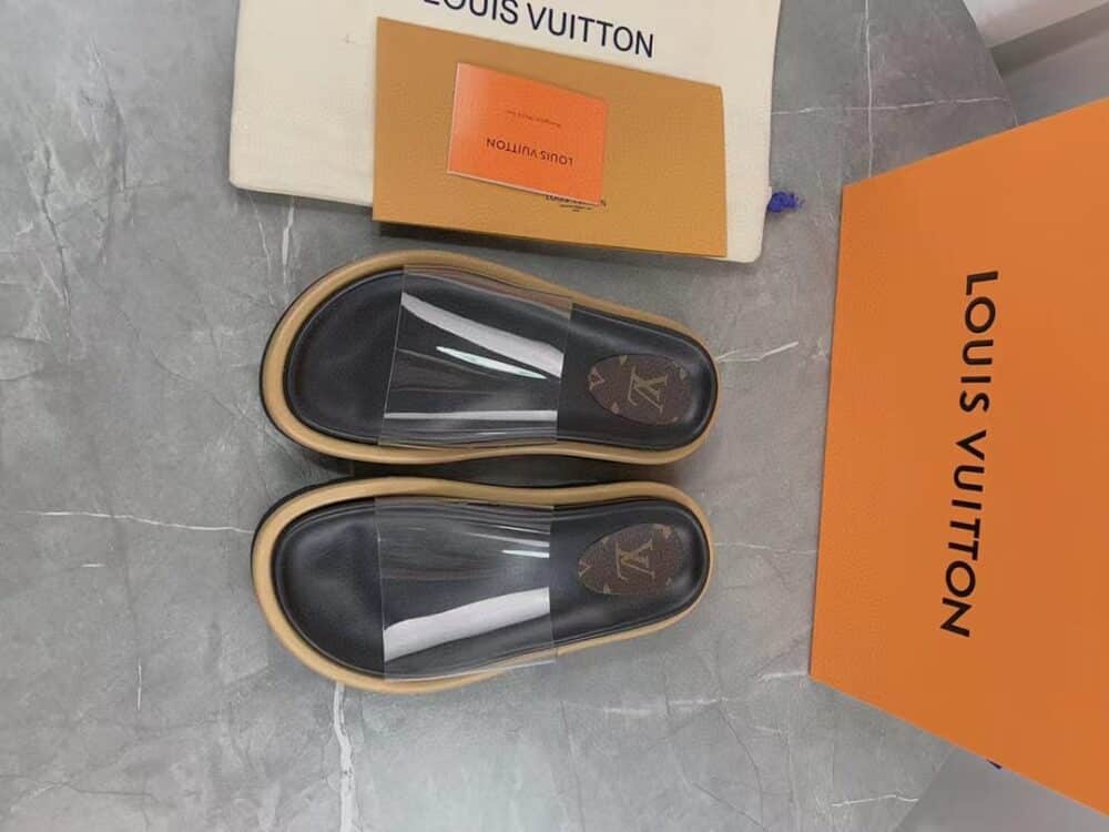LOUIS VUITTON TRANSPARENT SLIPPERS BLACK - Image 7