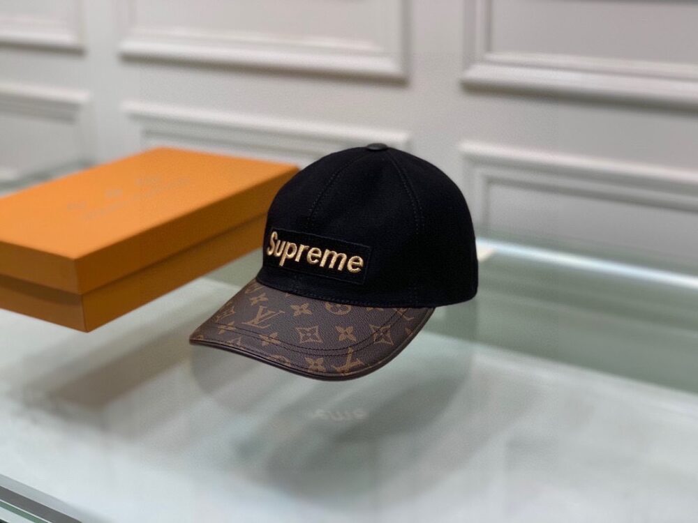 LOUIS VUITTON SUPREME LOGO CAP BLACK - Image 9