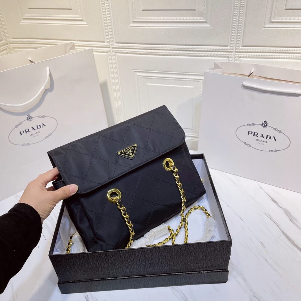 PRADA BLACK QUILTED NYLON VINTAGE SHOULDER BAG BLACK 28CM - Image 8