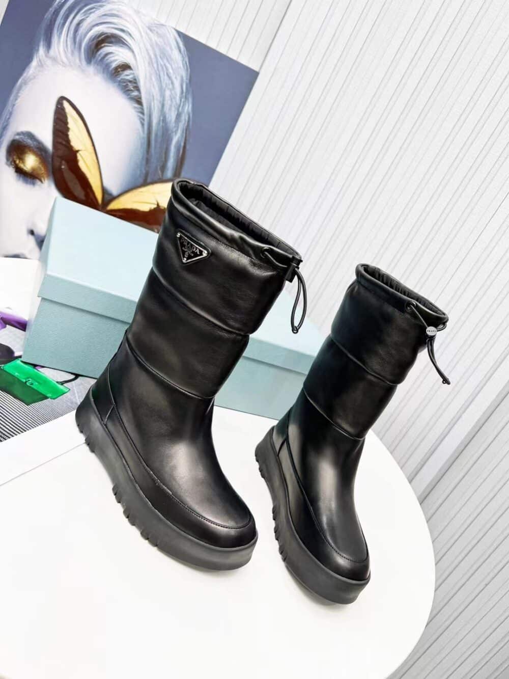 PRADA BLACK LEATHER PADDED BOOTS WITH DRAWSTRING - Image 3