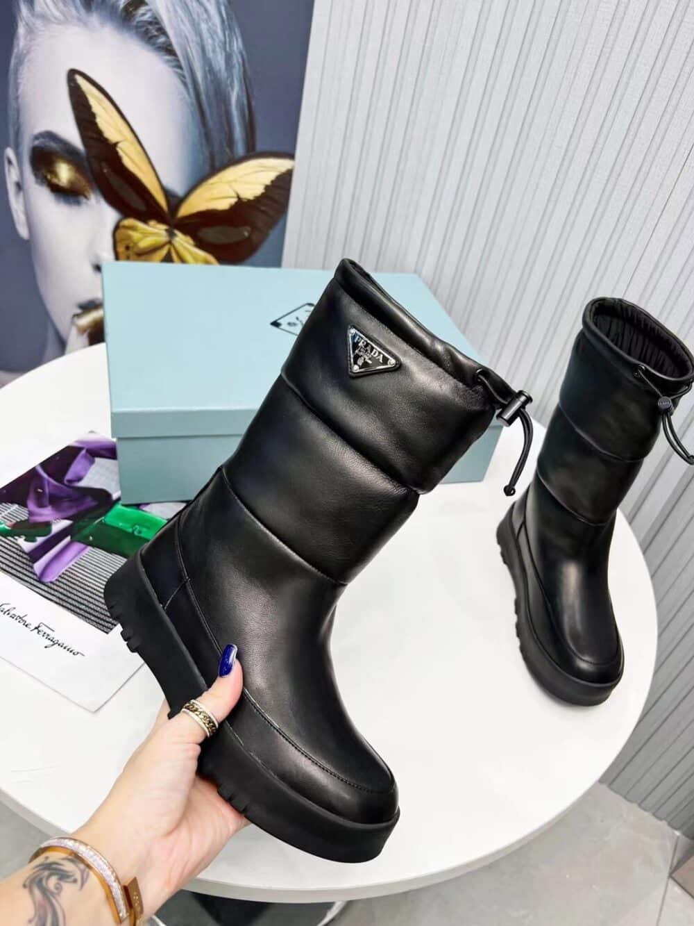 PRADA BLACK LEATHER PADDED BOOTS WITH DRAWSTRING - Image 5