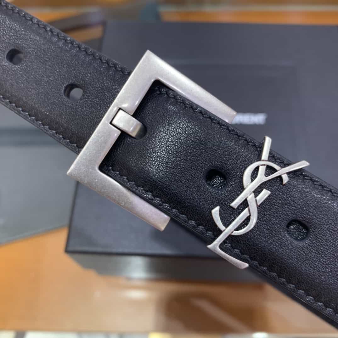 SAINT LAURENT CASSANDRE BELT WITH SQUARE BUCKLE IN SMOOTH LEATHER 634437BOO0E1000 - Image 2