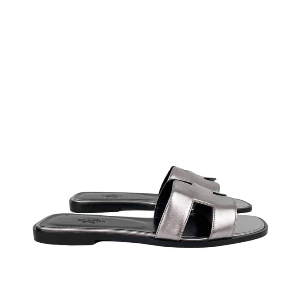 HERMES SLIPPERS FLAT ORAN SILVER AND BLACK H021056Z