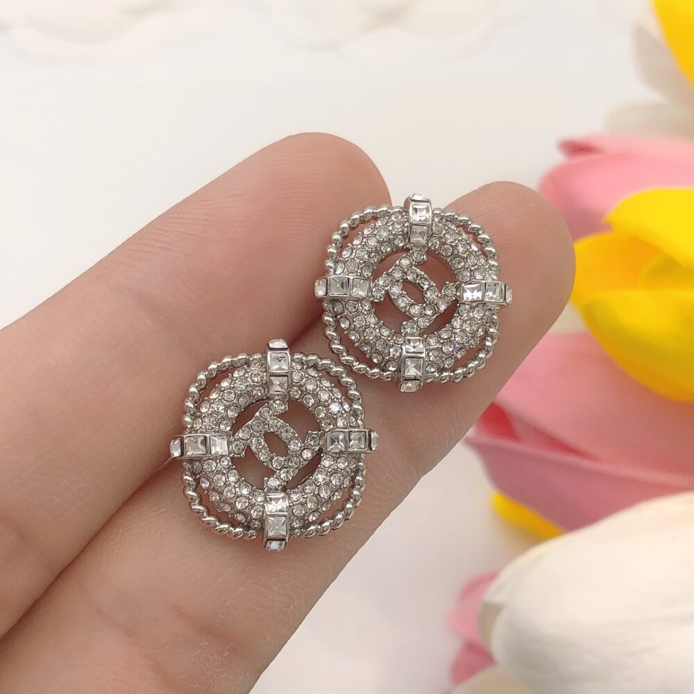 CHANEL CC EARRINGS - Image 4