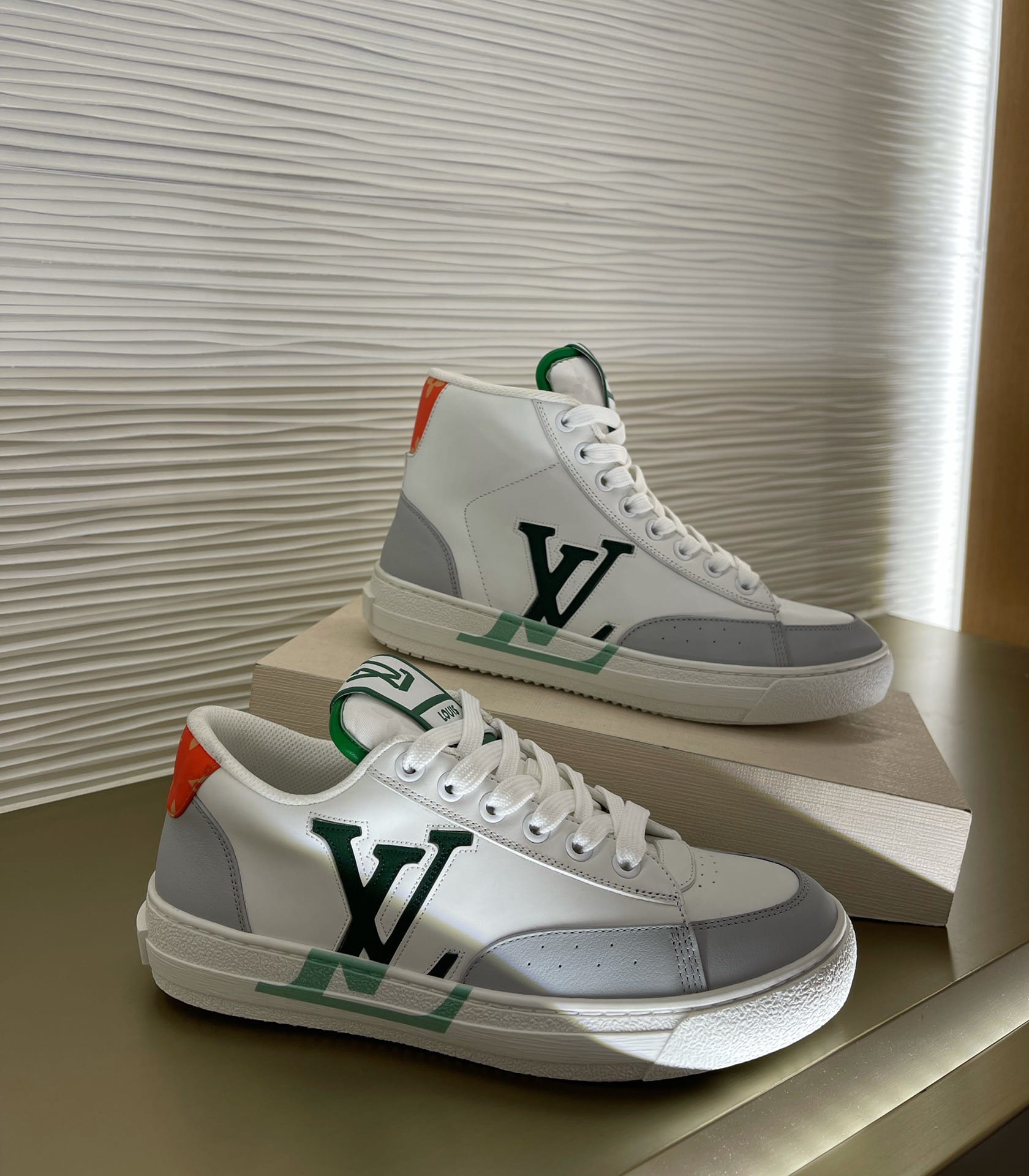 LOUIS VUITTON CHARLIE SNEAKER BOOT 1A9JMA - Image 5