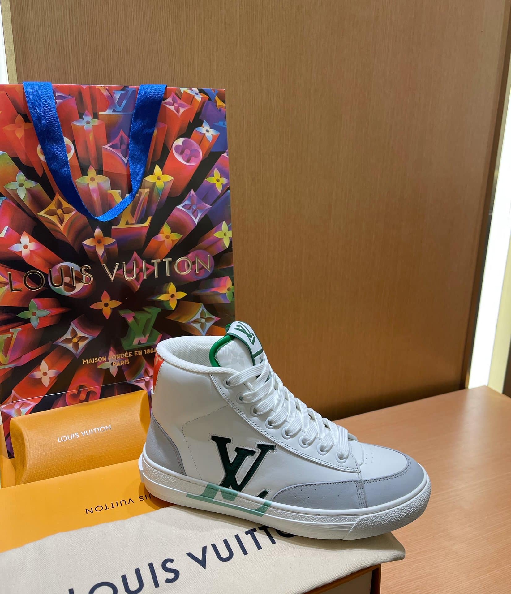 LOUIS VUITTON CHARLIE SNEAKER BOOT 1A9JMA - Image 3