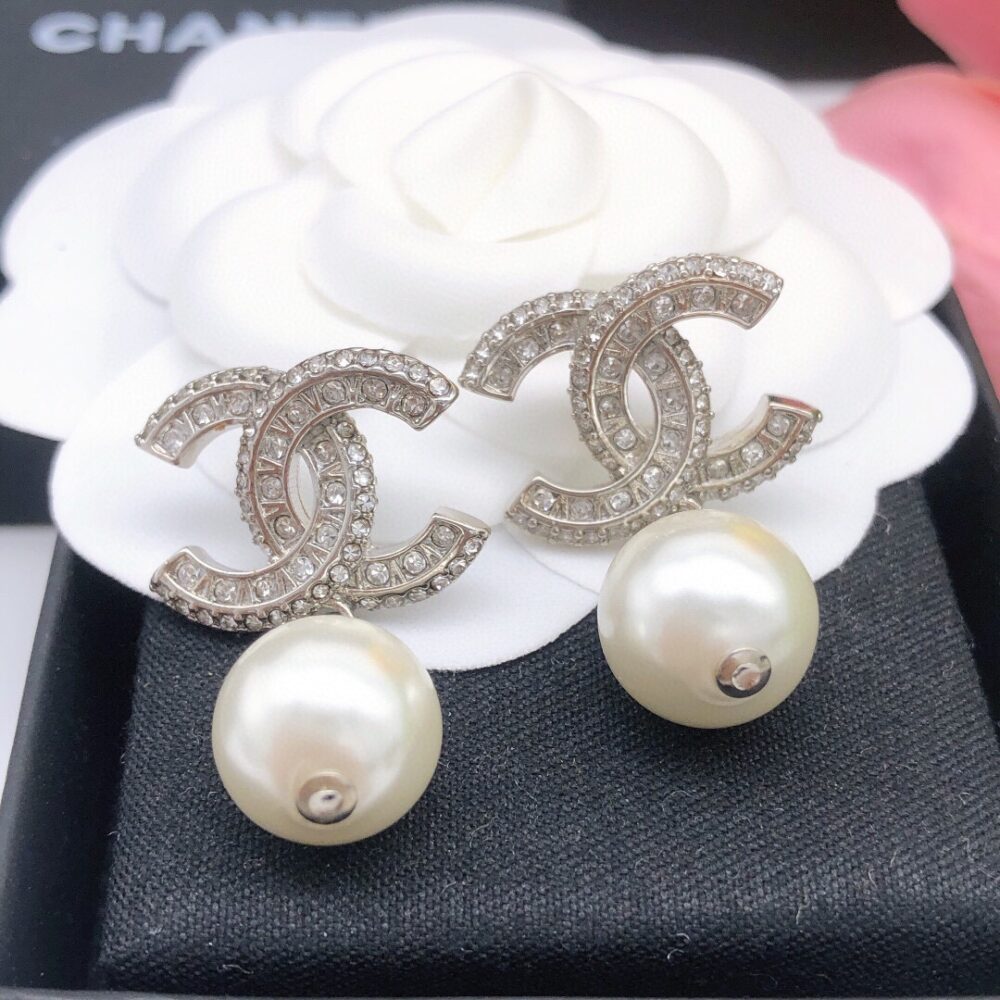 CHANEL CC EARRINGS - Image 4