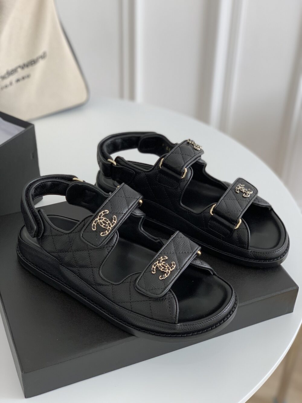 CHANEL CC BUTTON VELCRO BLACK SANDALS GRAINED CALFSKIN LEATHER - Image 4
