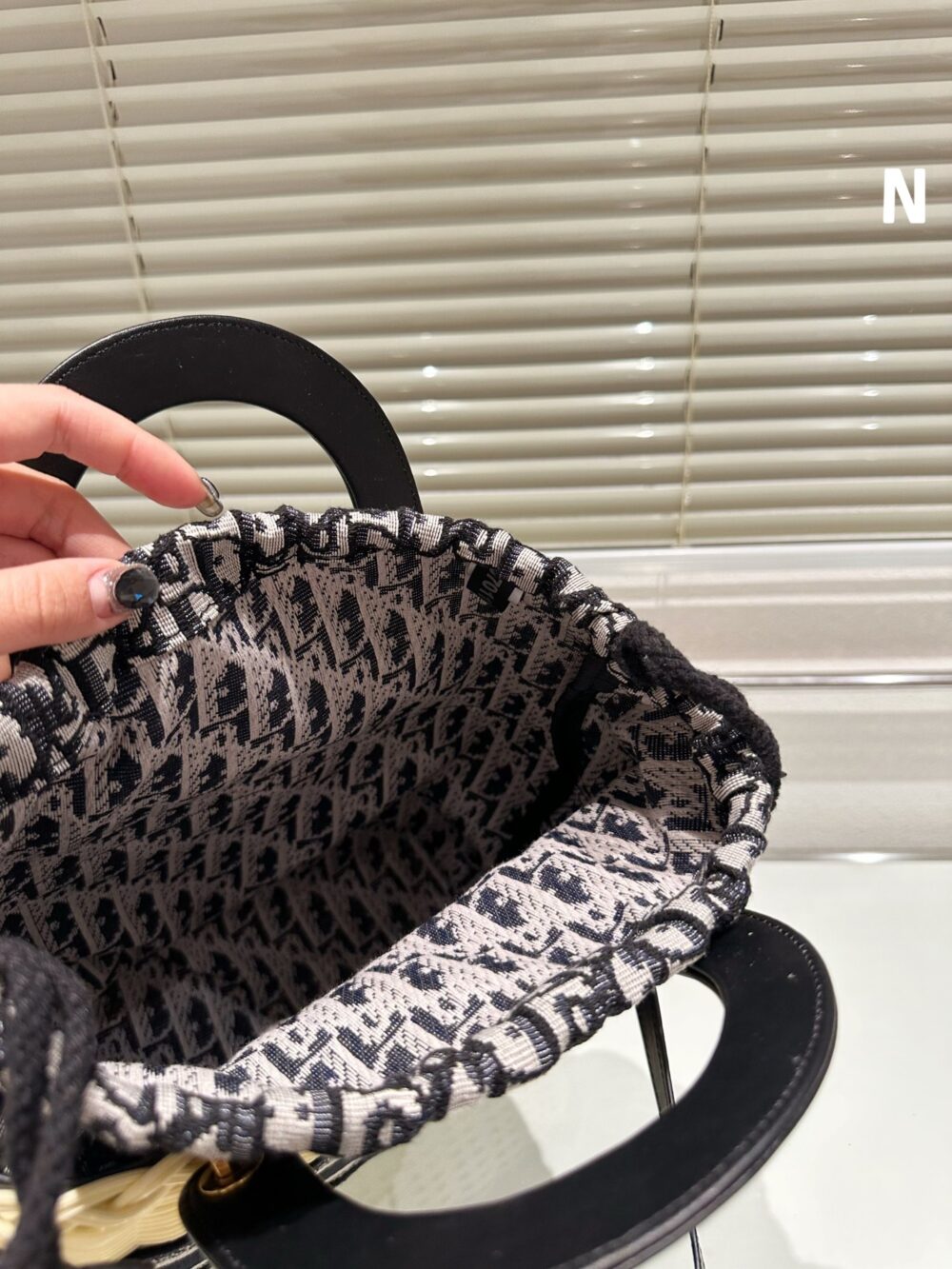 Alternative view of DIOR LADY DIOR MEDIUM BAG BLACK 22CM