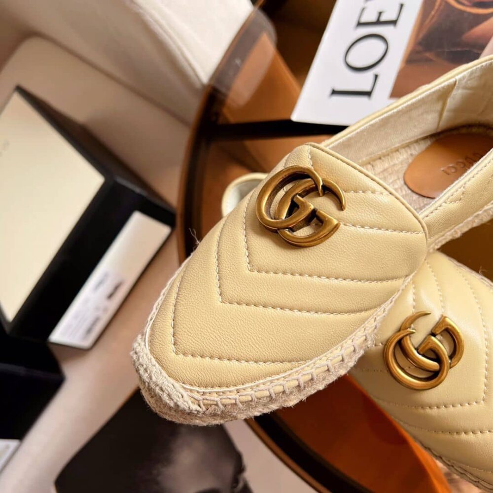 GUCCI LEATHER ESPADRILLE WITH DOUBLE G BEIGE - Image 3