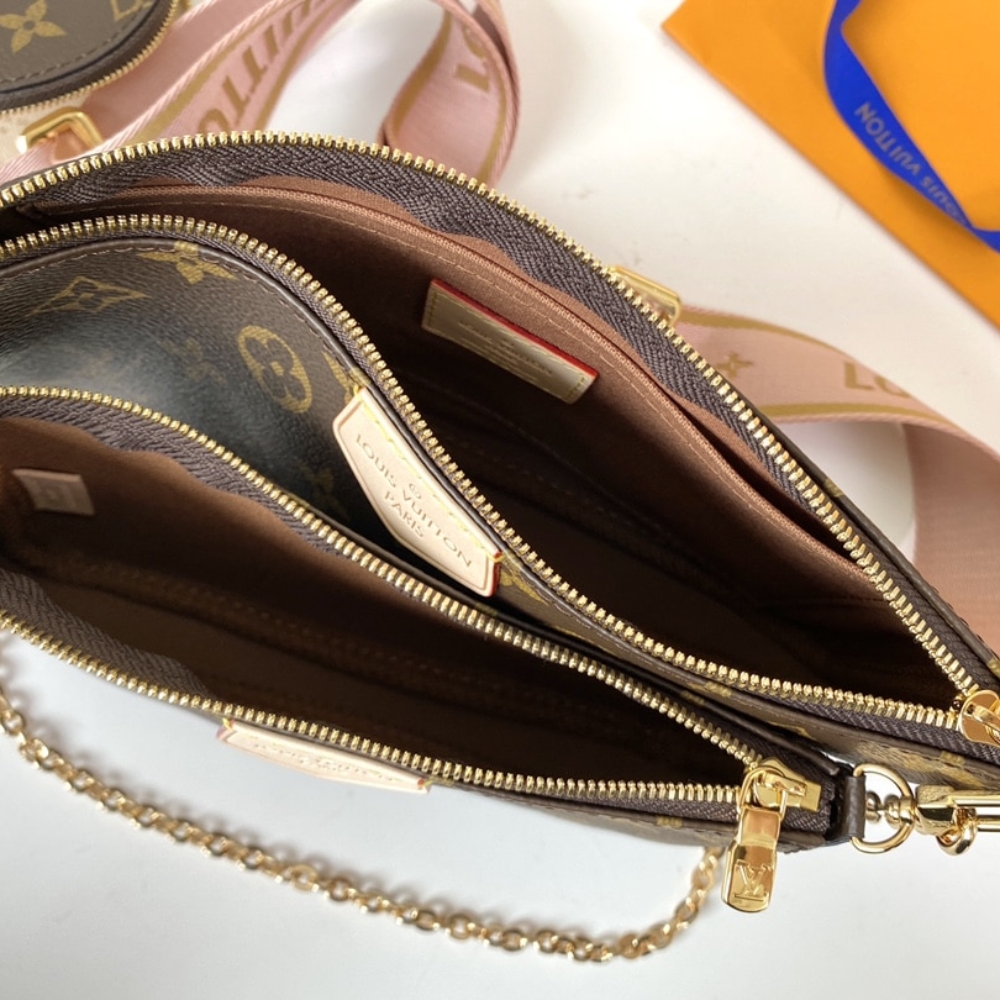Alternative view of LOUIS VUITTON MULTI POCHETTE ACCESSOIRES ROSE CLAIR 24CM M44840