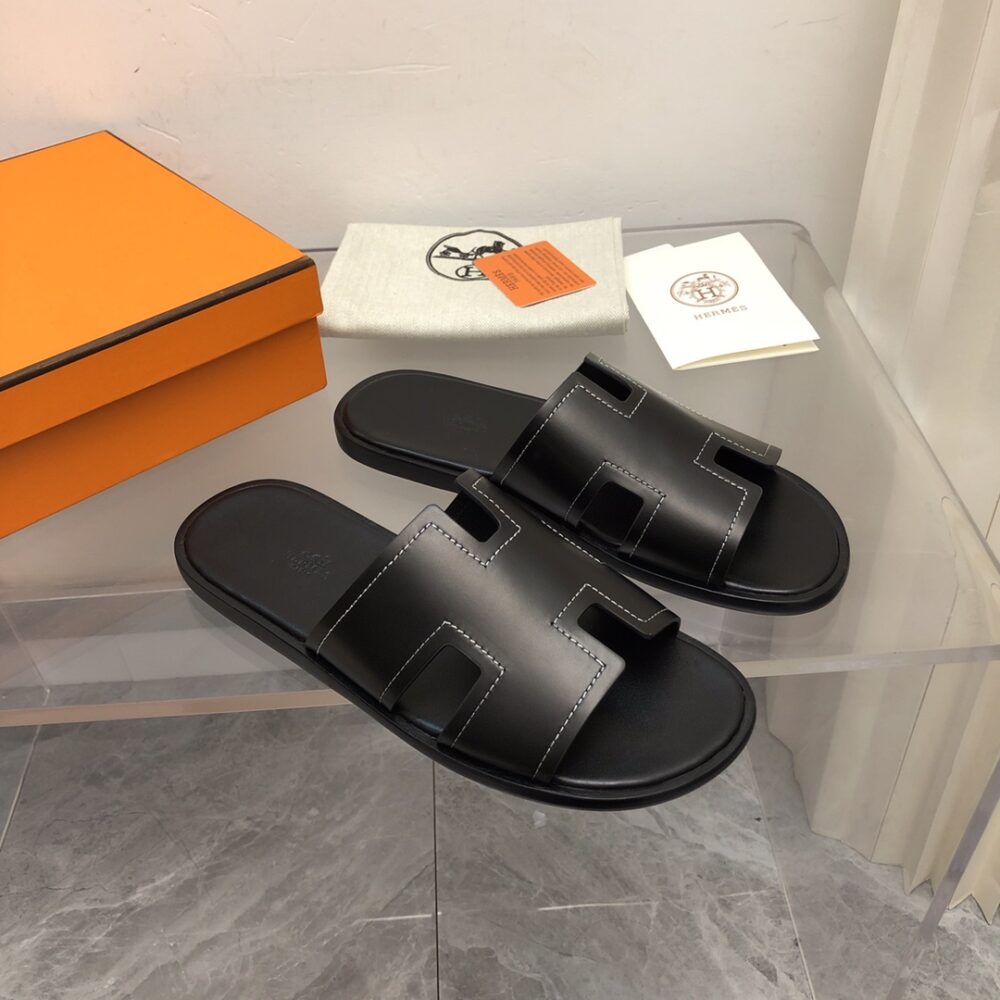 HERMES IZMIR SANDAL BLACK - Image 3