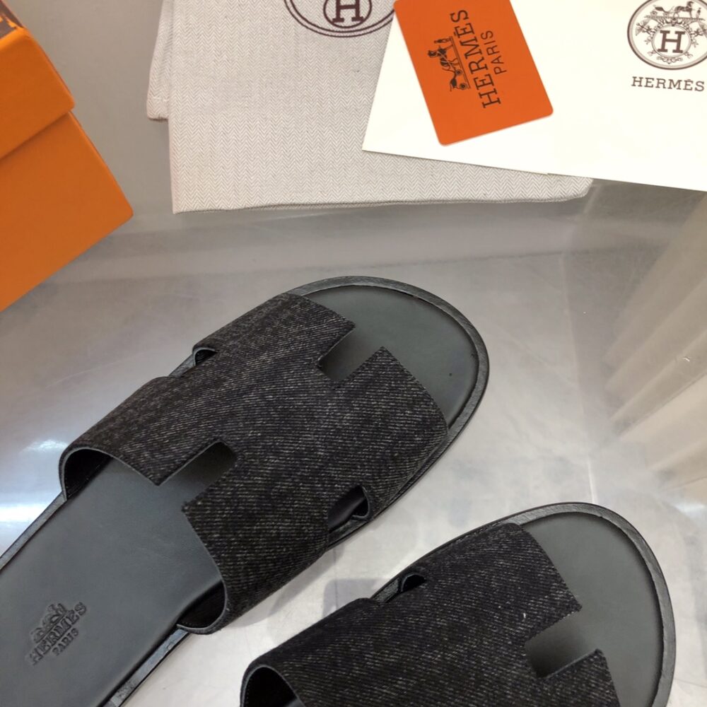 HERMES IZMIR SANDAL NOIR DENIM - Image 6