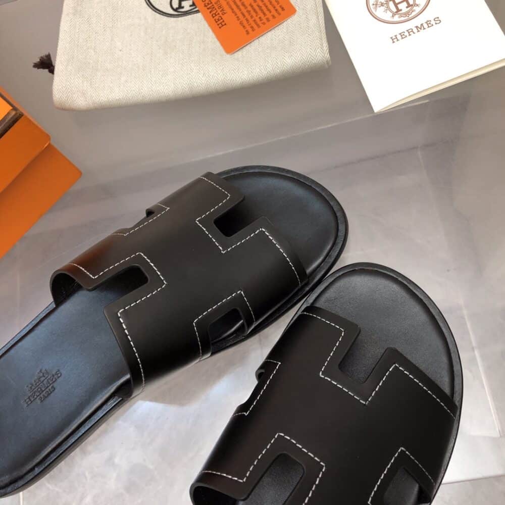 HERMES IZMIR SANDAL BLACK - Image 9