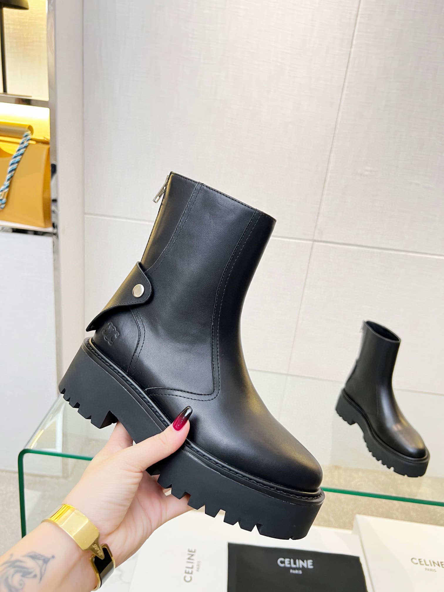 CELINE BULKY BOOTS WITH BACK ZIP AND TRIOMPHE IN CALFSKIN 352033554C38NO - Image 3