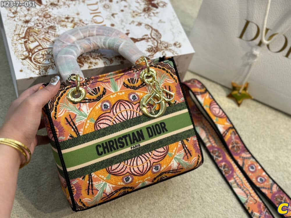 Alternative view of DIOR MEDIUM LADY D-LITE BAG MULTICOLOR LIGHTS EMBROIDERY 24CM