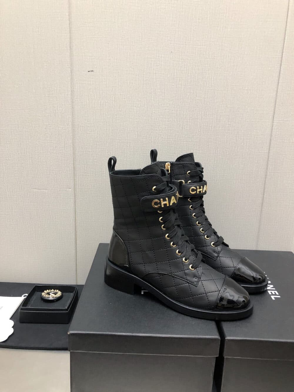 Alternative view of CHANEL COMBAT BOOTS BLACK G45005 B13037 94305