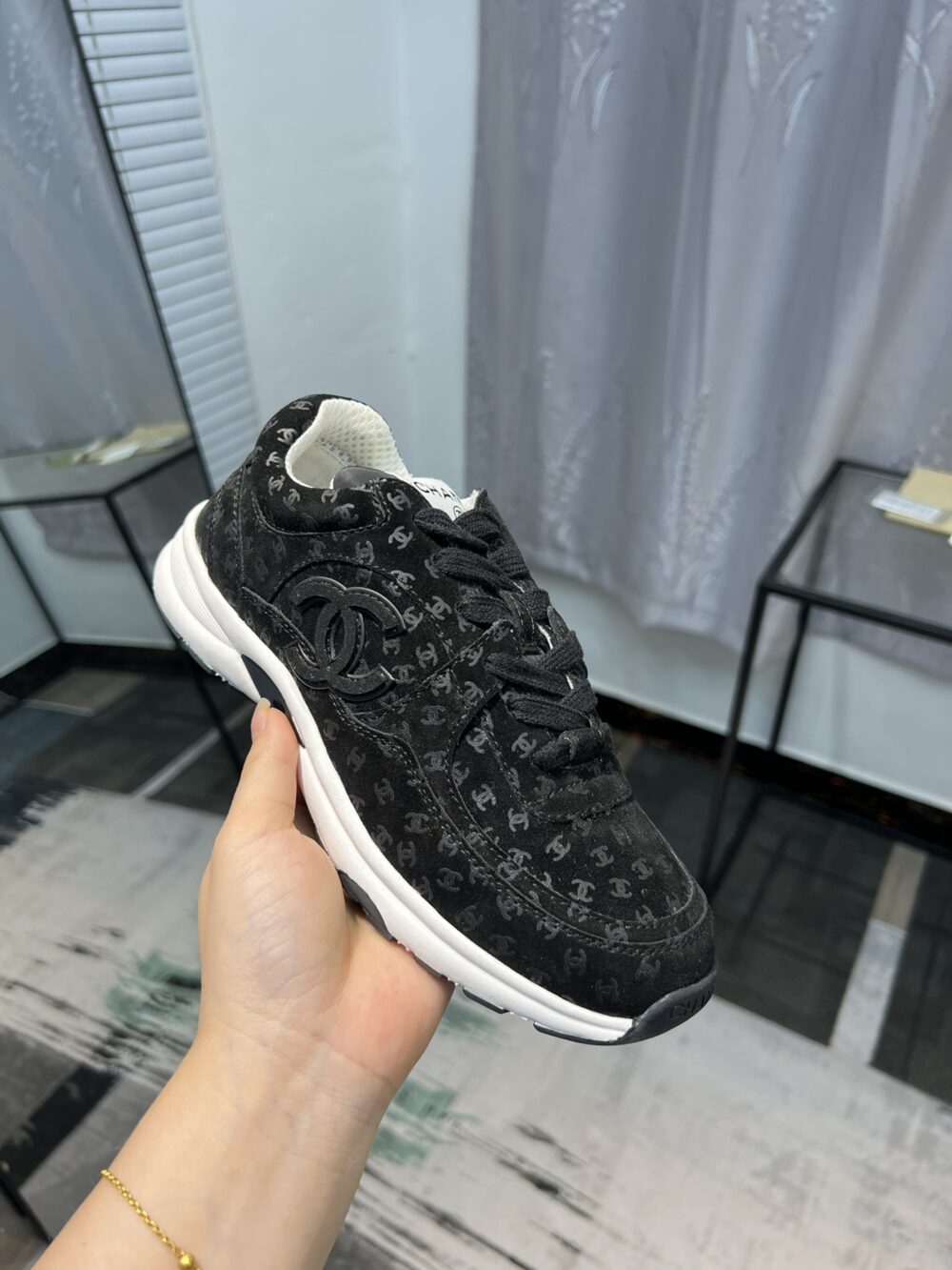 CHANEL CC EMBOSSED LOGO SUEDE BLACK - Image 6