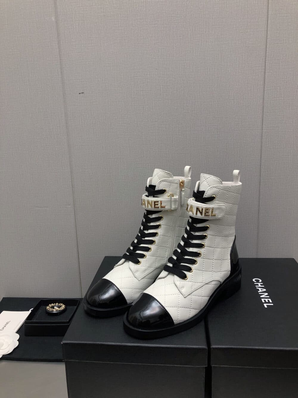 Alternative view of CHANEL COMBAT BOOTS WHITE AND BLACK G45005