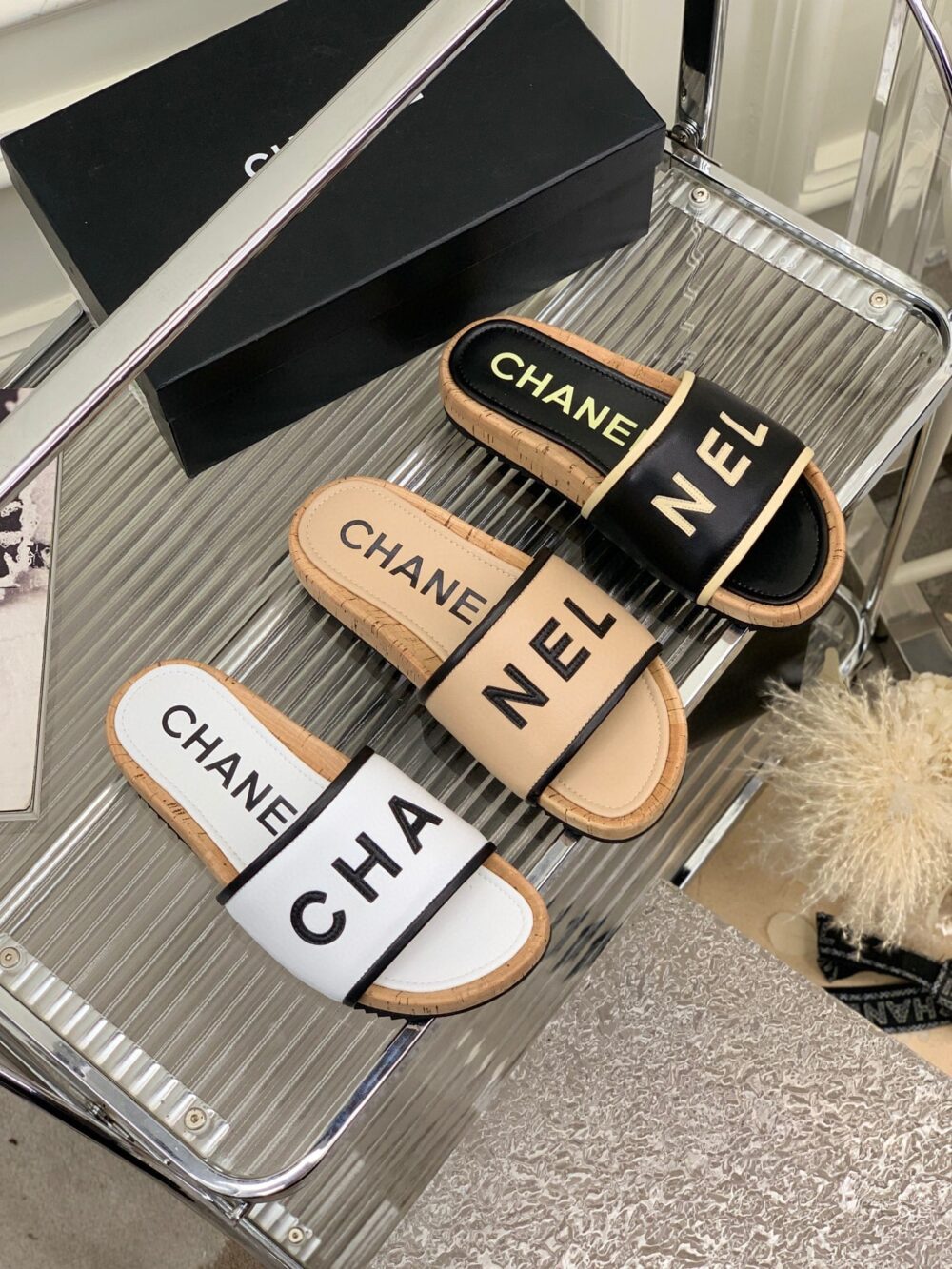 CHANEL LEATHER LOGO CORK SLIDE SANDALS BEIGE - Image 4