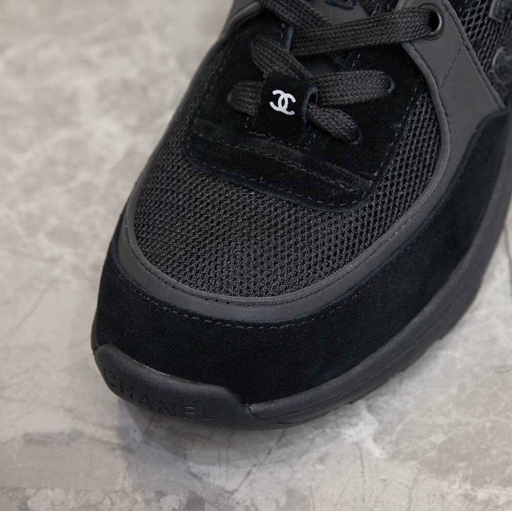 CHANEL CC LOGO SNEAKER BLACK G34361 Y53536 94305 - Image 7