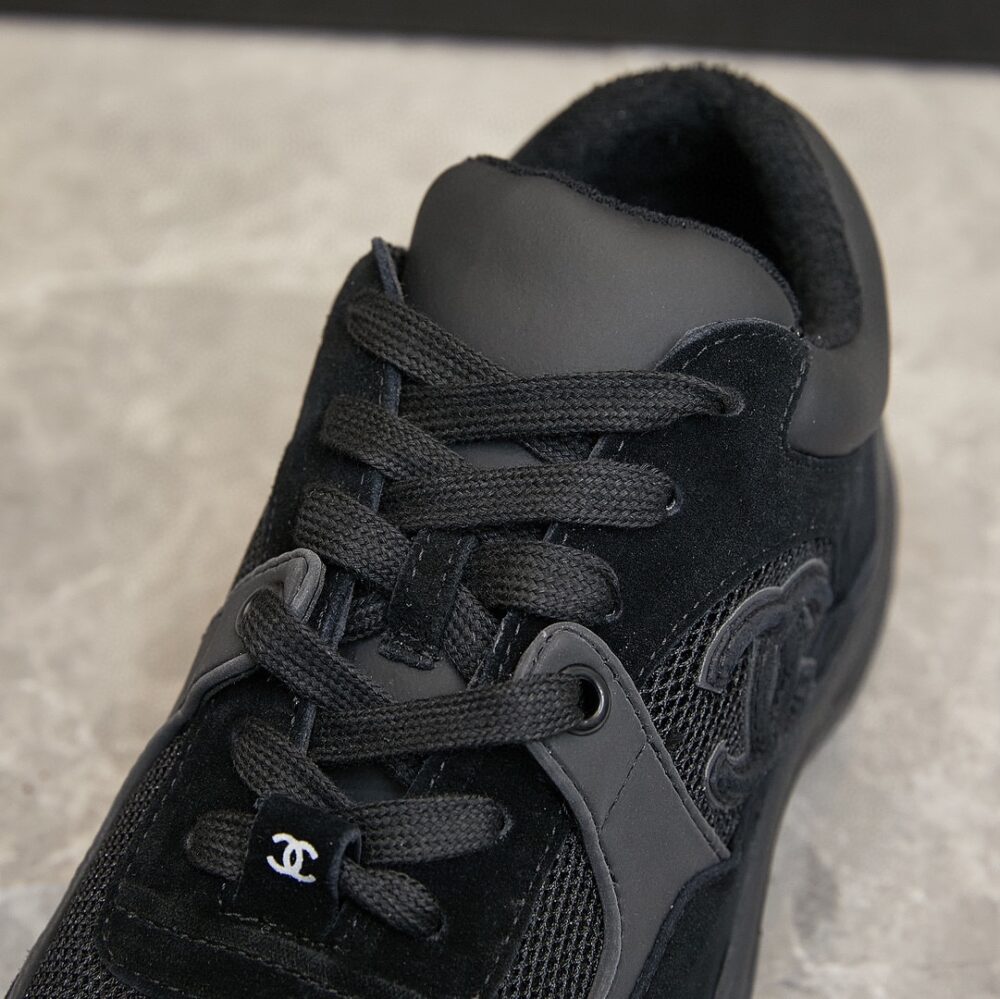 CHANEL CC LOGO SNEAKER BLACK G34361 Y53536 94305 - Image 8