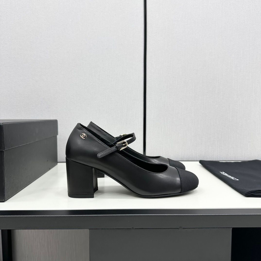 Alternative view of CHANEL MARY JANES BLACK G45118 B14015 94305