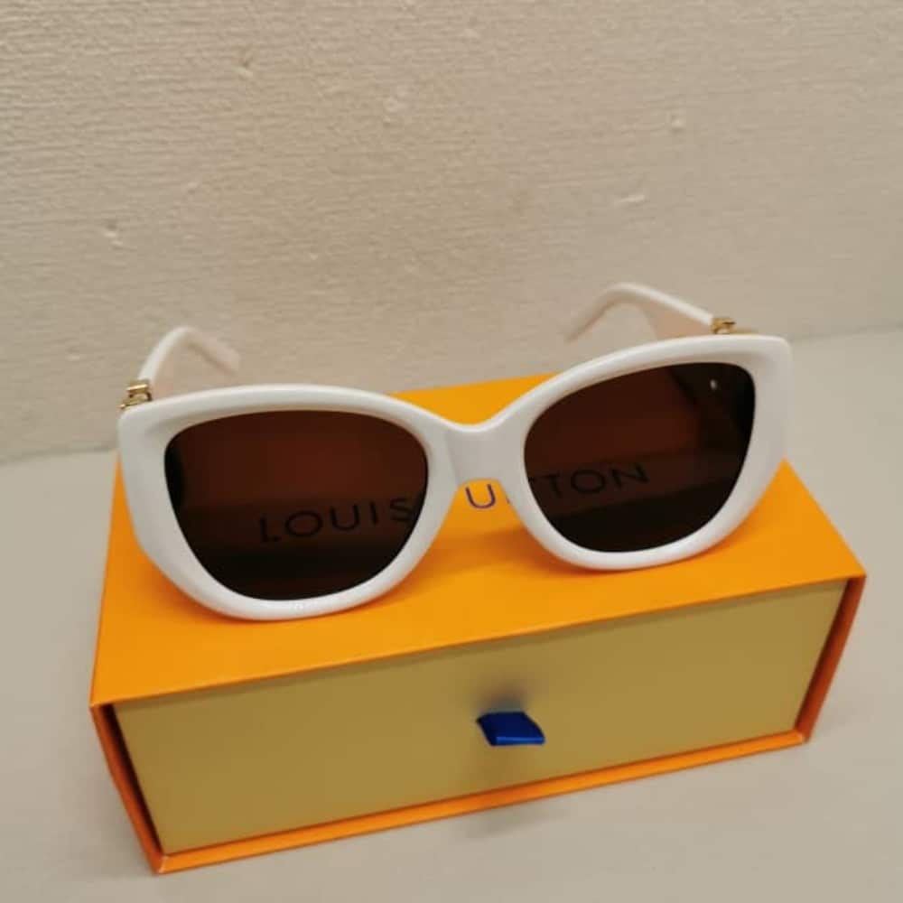 Alternative view of LOUIS VUITTON ICON CAT EYE SUNGLASSES WHITE Z1734W