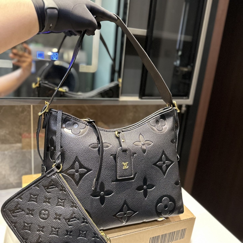 Alternative view of LOUIS VUITTON CARRYALL PM BLACK 29CM M46288