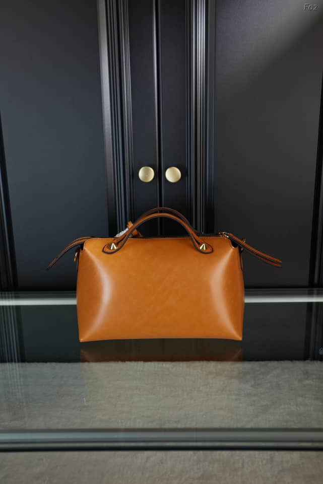 FENDI BY THE WAY MEDIUM BROWN 27CM 8BL146AC9LF0C88 - Image 4