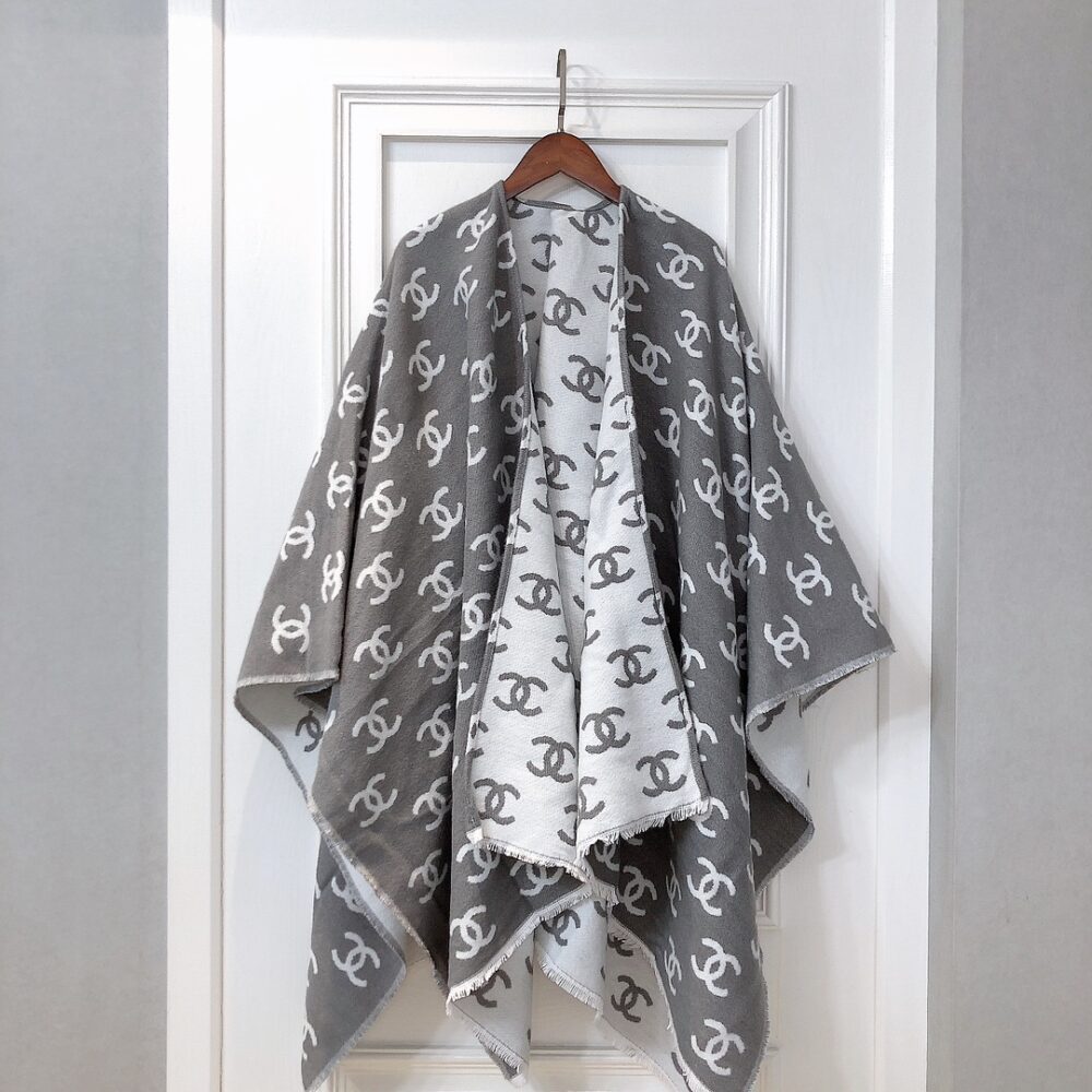 Alternative view of CHANEL CC LOGO CAMELLIA SCARF GREY