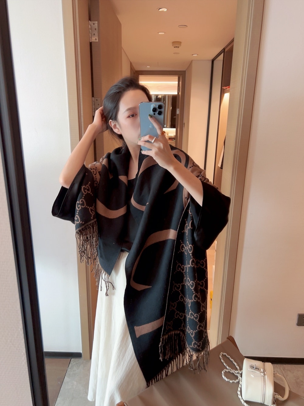 Alternative view of GUCCI GG JACQUARD SCARF BROWN AND BLACK