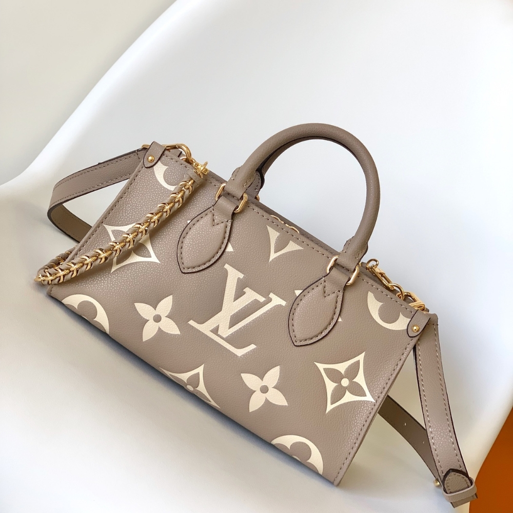Alternative view of Louis Vuitton Onthego East West Bag Bicolor Beige 25Cm M23641