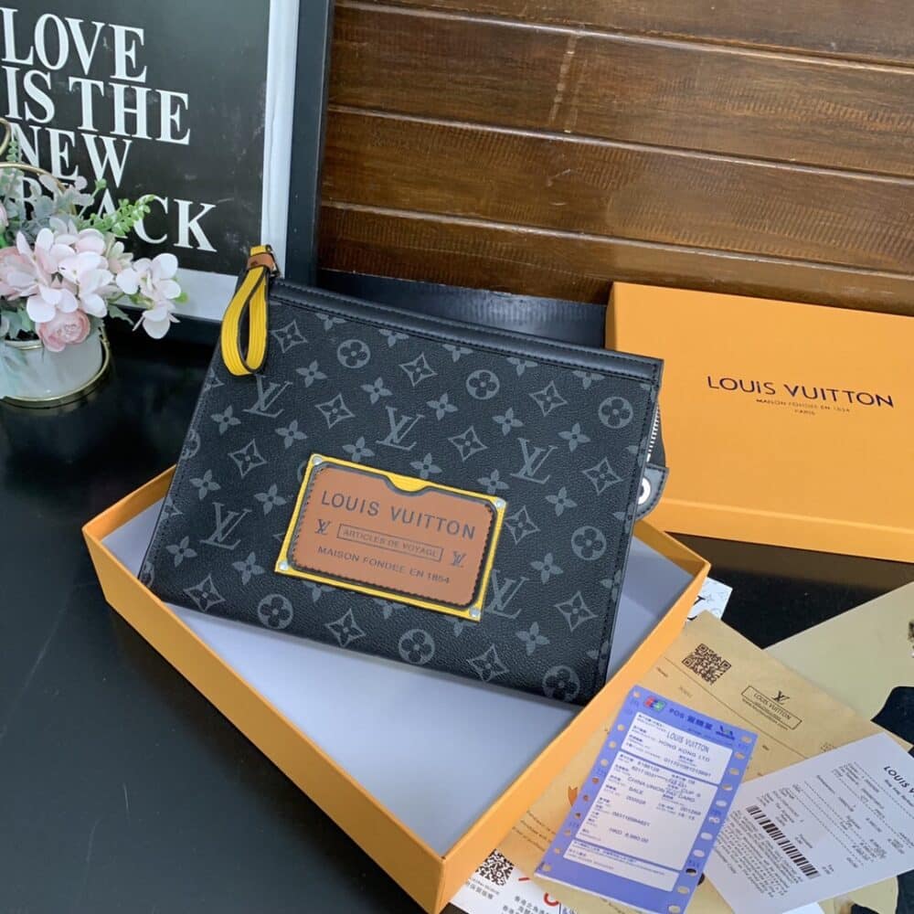 LOUIS VUITTON DISCOVERY POCHETTE CLUTCH MONOGRAM ECLIPSE BLACK 26CM - Image 4
