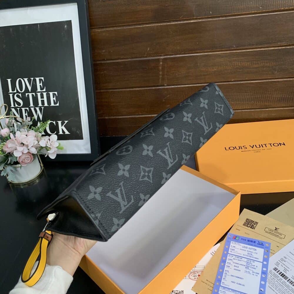 LOUIS VUITTON DISCOVERY POCHETTE CLUTCH MONOGRAM ECLIPSE BLACK 26CM - Image 6