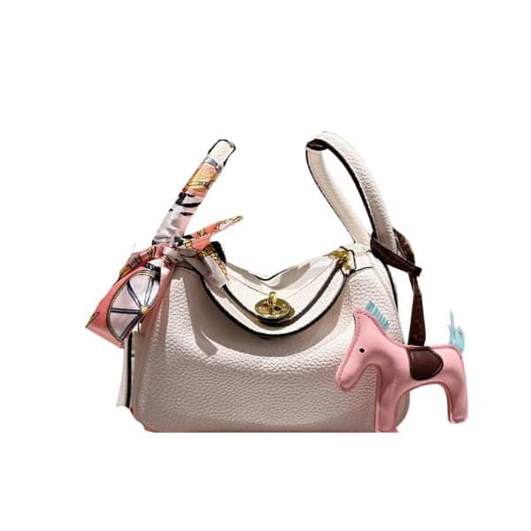 HERMES LINDY BAG WITH SCARF HANDLE AND HORSE CHARM WHITE 20CM
