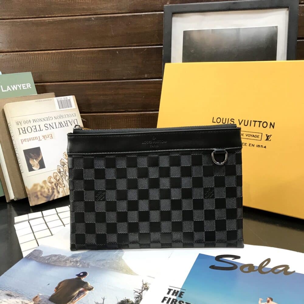 LOUIS VUITTON VOYAGE POCHETTE DAMIER INFINI COWHIDE LEATHER BLACK 33CM - Image 3