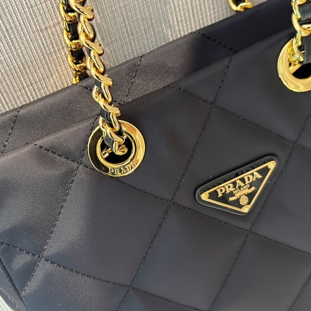 PRADA RE EDITION 1995 CHAÎNE RE NYLON TOTE BAG BLACK 25CM 1BG468 2AOS F0002 V COO - Image 5