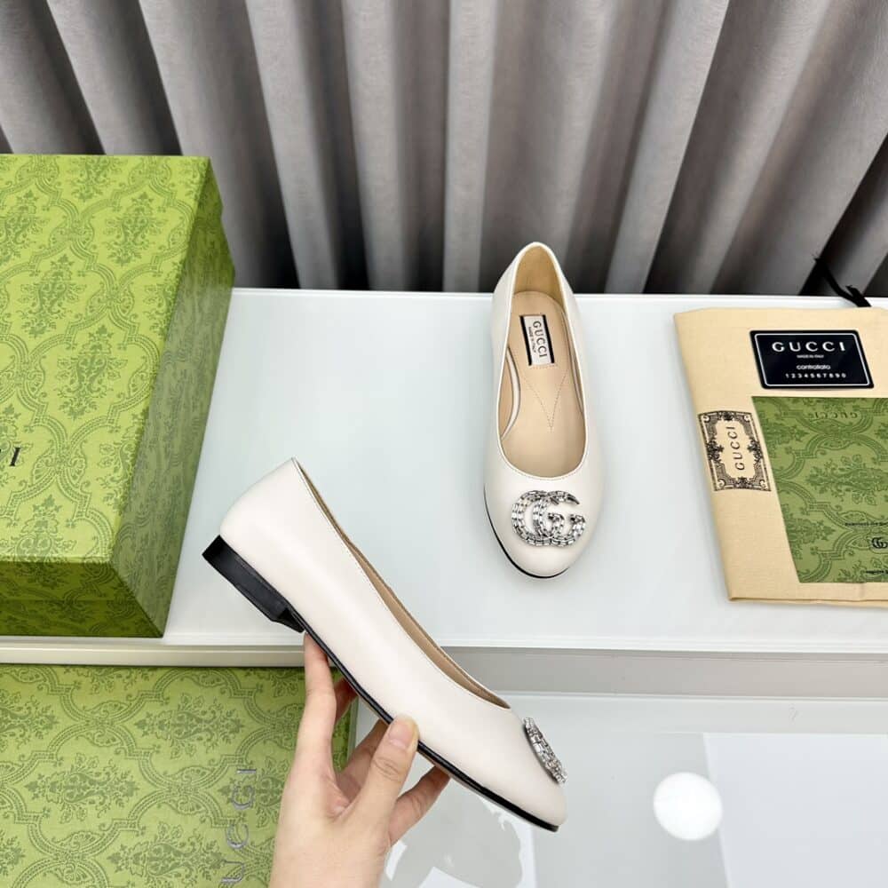 GUCCI CRYSTAL GG WOMEN'S BALLET FLAT WHITE - Image 5
